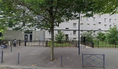 Bleuse Alexandre, Taxi à Villeneuve-la-Garenne