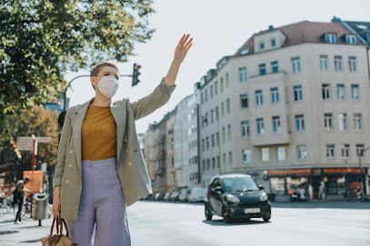Réserver Un Taxi/Vtc À Paris Et Île-De-France ｜ Book Taxi In Paris, Taxi à Paris 08