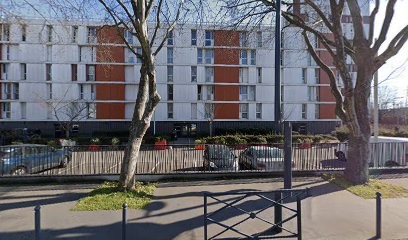 Tigha Mohamed, Taxi à Villeneuve-la-Garenne
