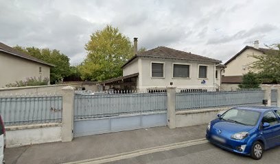 Laoon Al Koury Charbel, Taxi au Plessis-Trévise