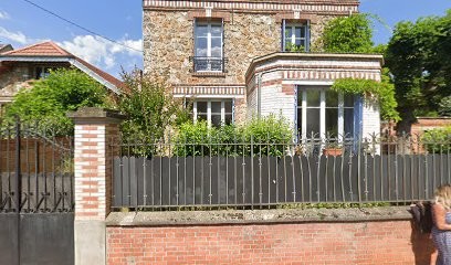 Dixneuf Jack, Taxi à Maisons-Laffitte