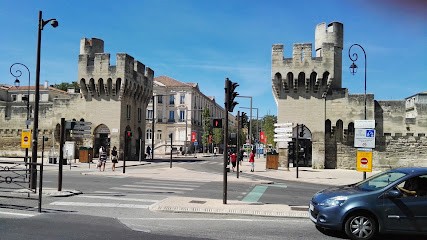 SDAT 84, Taxi à Avignon