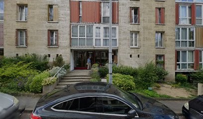 Amoako Amoah, Taxi à Romainville
