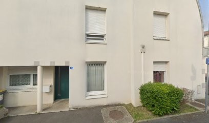 Ouk Nou-Hemachanda, Taxi à Reims