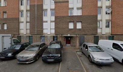Taxiste Hoeung Kim San, Taxi à Villejuif