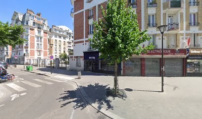 Fakhfkakh Mohamed, Taxi à Paris 18
