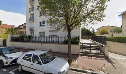 Chhim Sophon, Taxi à Saint-Maur-des-Fossés