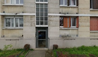 Les Chauffeurs Alfred, Taxi à Creil