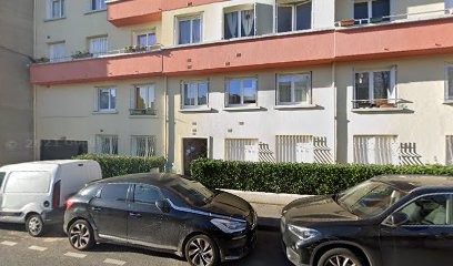 Leveille Gilles, Taxi au Perreux-sur-Marne