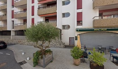 Lafargue Jean, Taxi à Hendaye