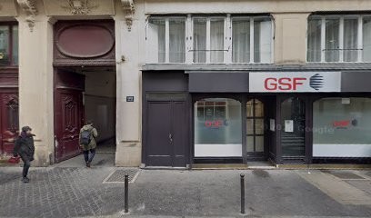 Tais, Taxi à Paris 10
