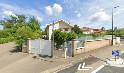 Tighoula Khalifa, Taxi à Irigny