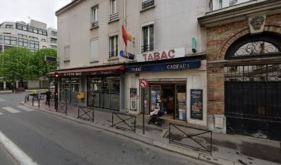 Charif Hicham, Taxi à Levallois-Perret